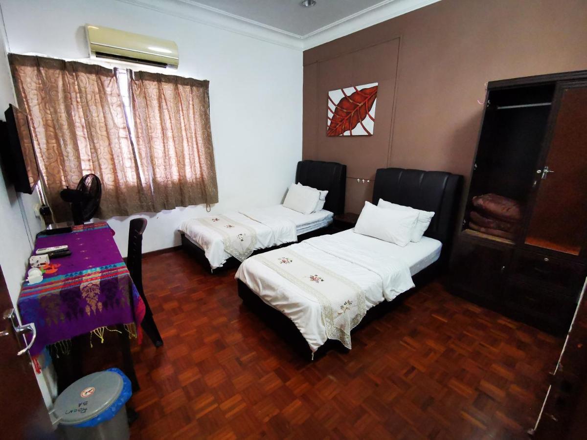 Dou Houz Gurney Hotel George Town Exterior photo